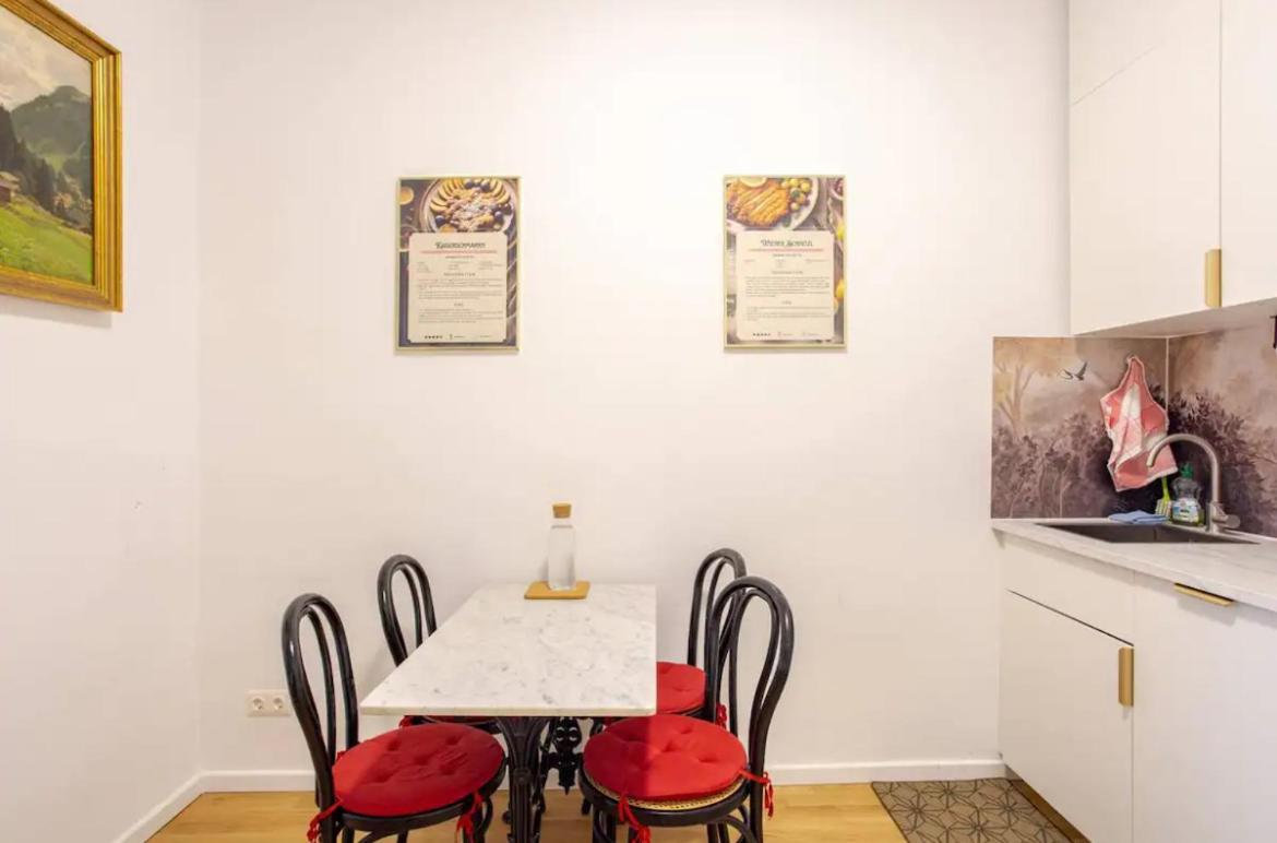 Appartement Gemuetliche Nur 15 Minuten Ins Stadtzentrum Vienne