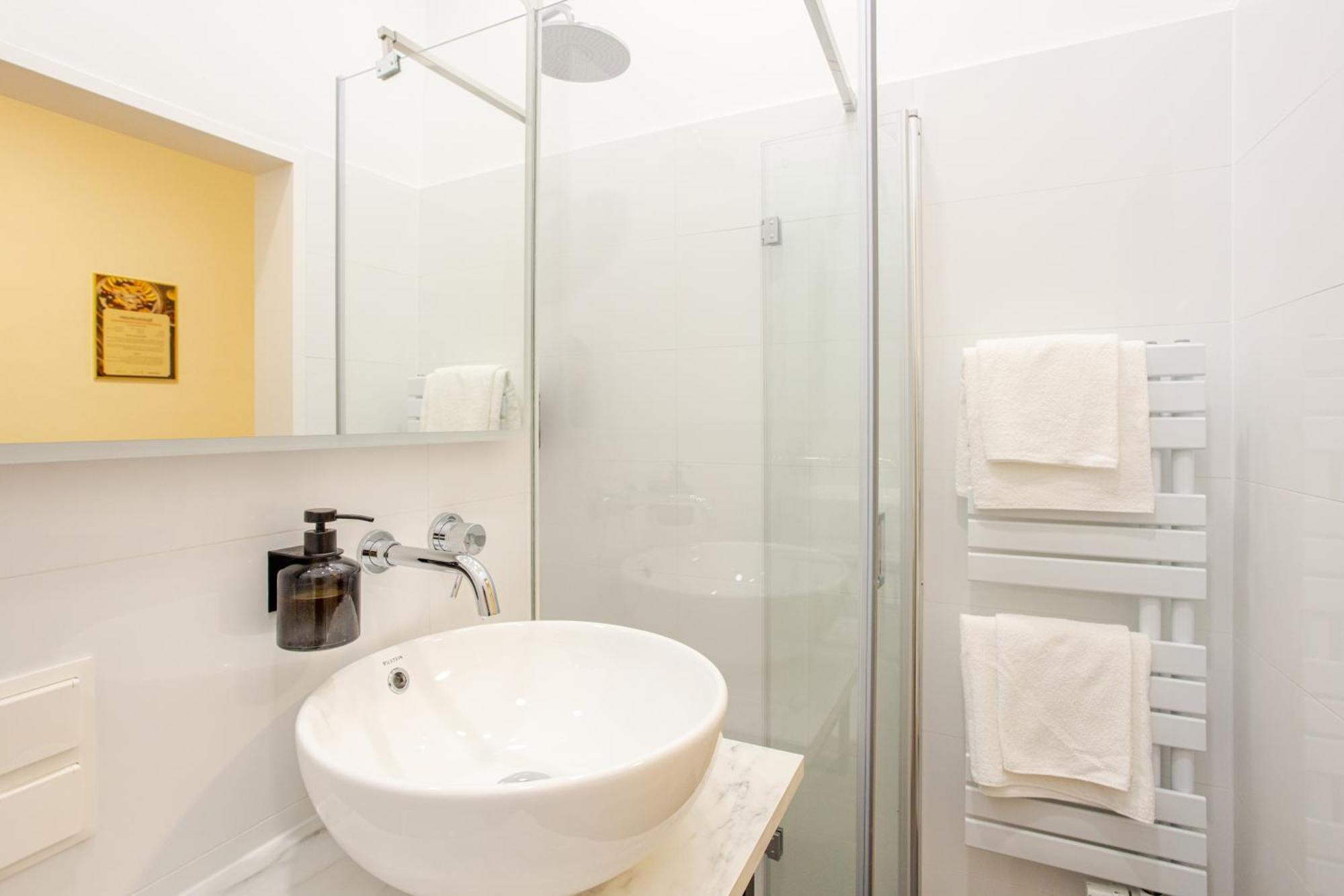 Gemuetliche Nur 15 Minuten Ins Stadtzentrum Appartement *
